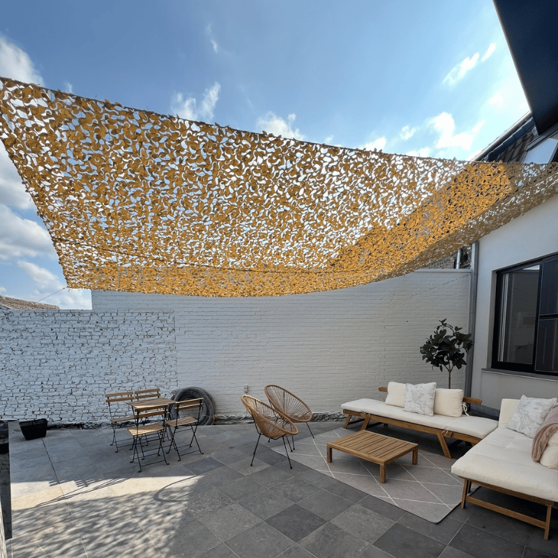 Reinforced camouflage net with steel cable