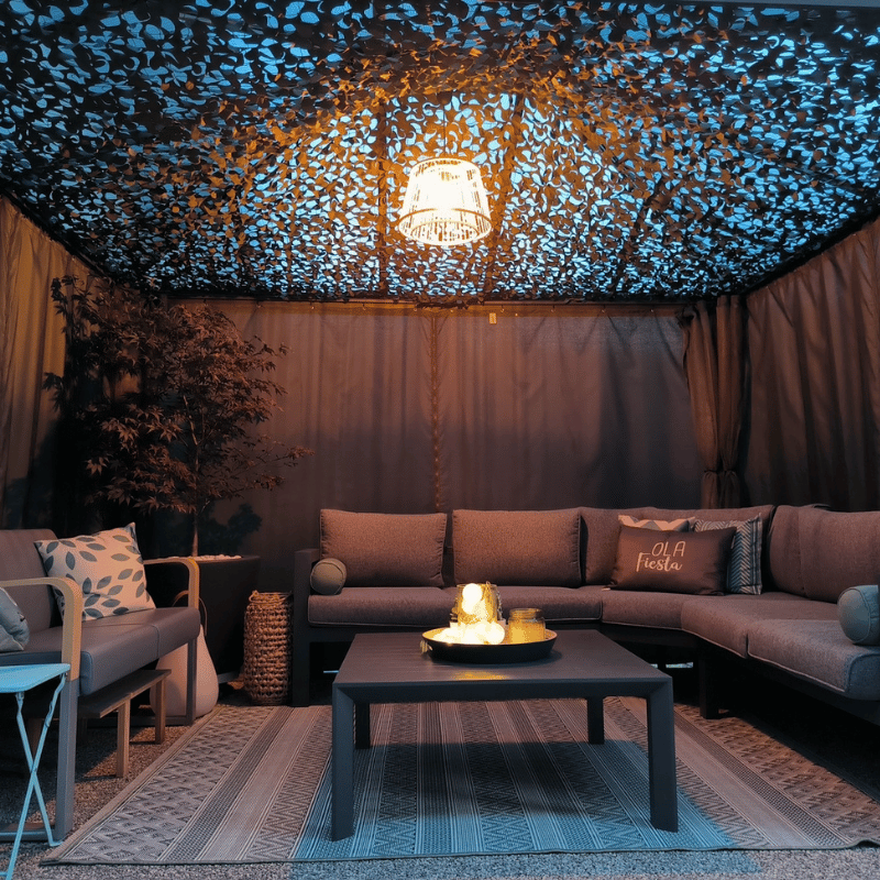 Green reinforced camouflage net