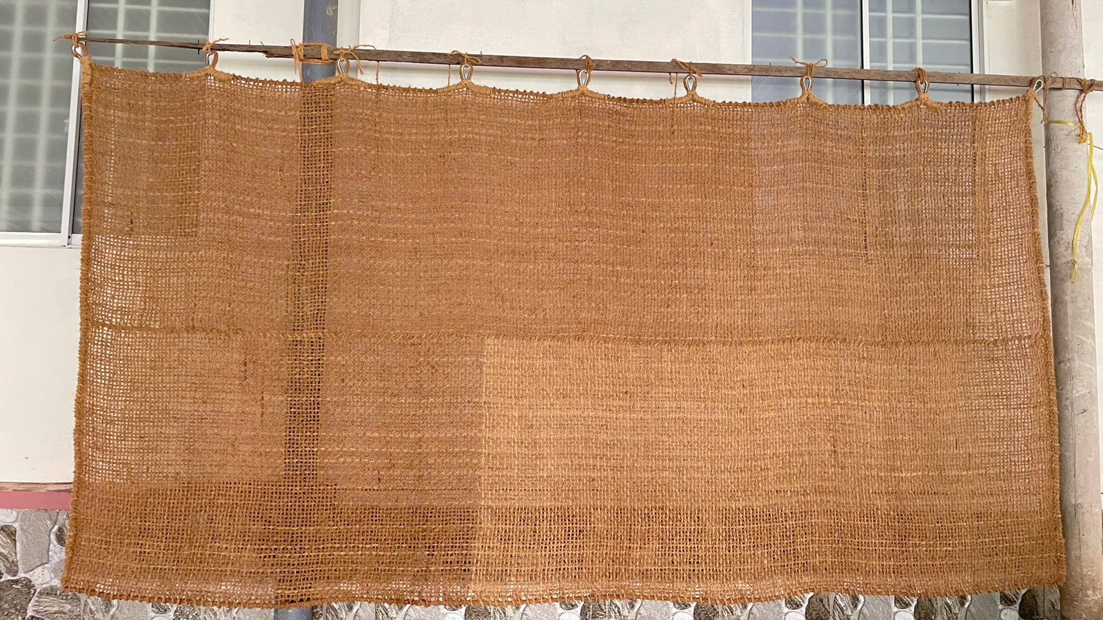 Coconut fiber curtain