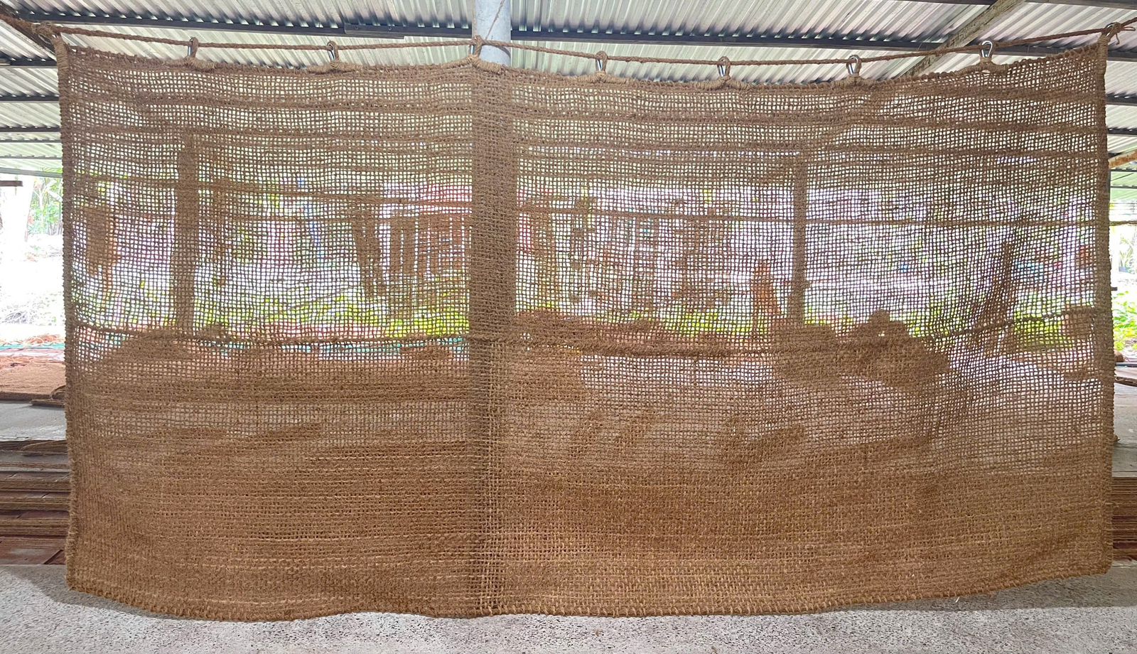 Coconut fiber curtain