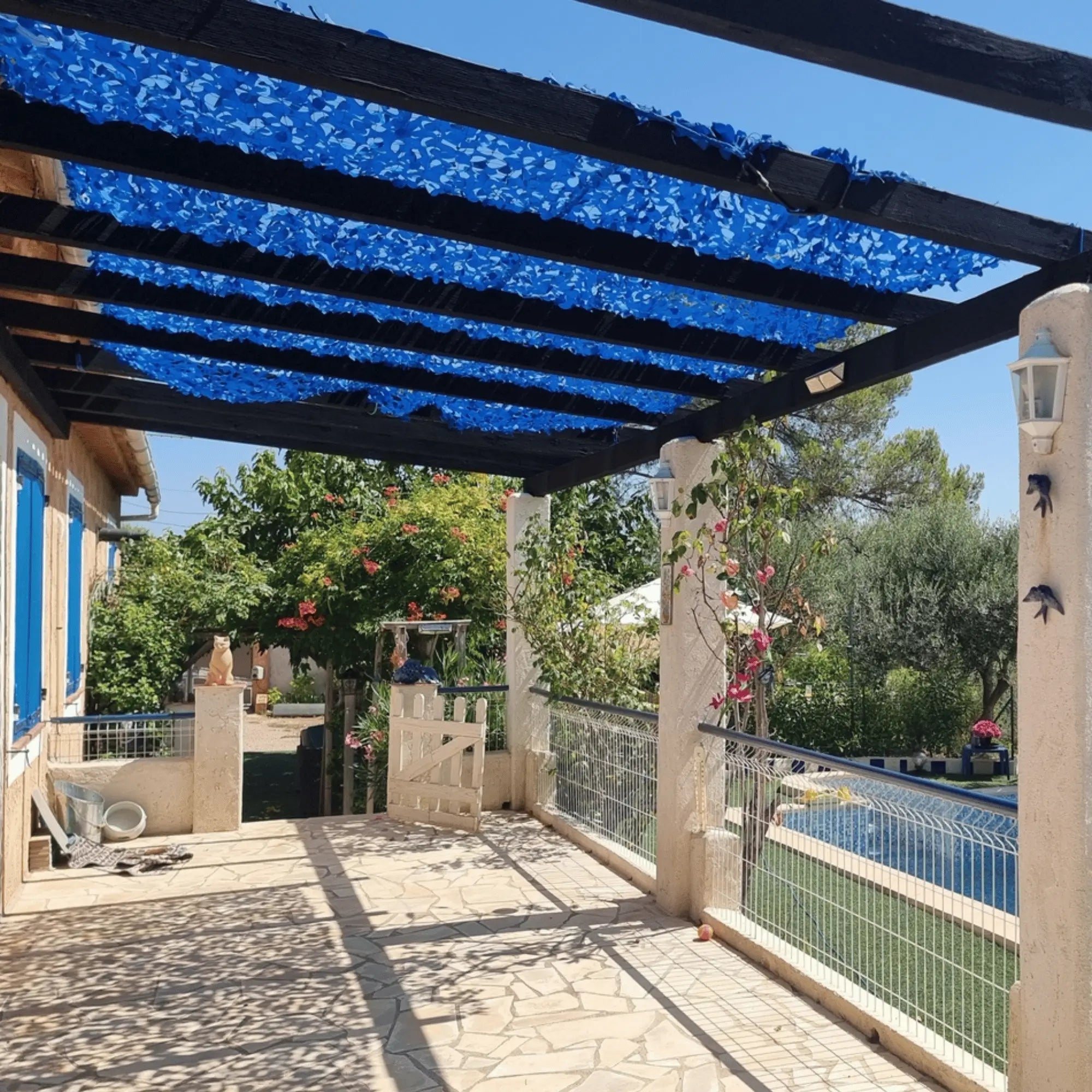 Reinforced blue camouflage net