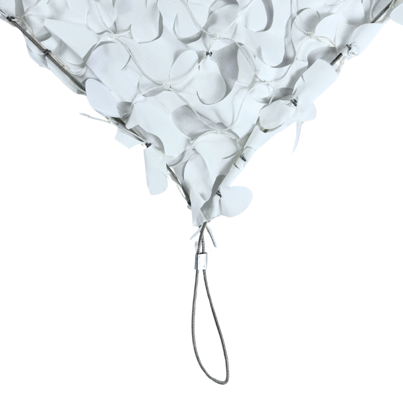 Reinforced camouflage net with steel cable
